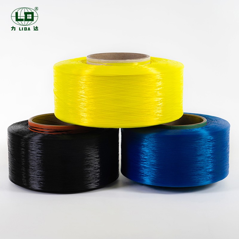 O fea e maualuga le malosi e maualalo ai le shoriting polyester triwlobal faauigaina filament e talafeagai mo le faaaogaina
